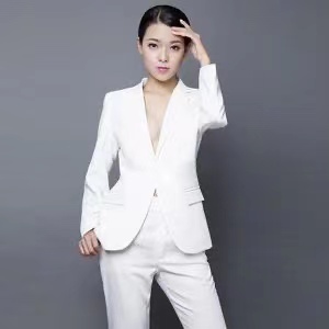 李子萱